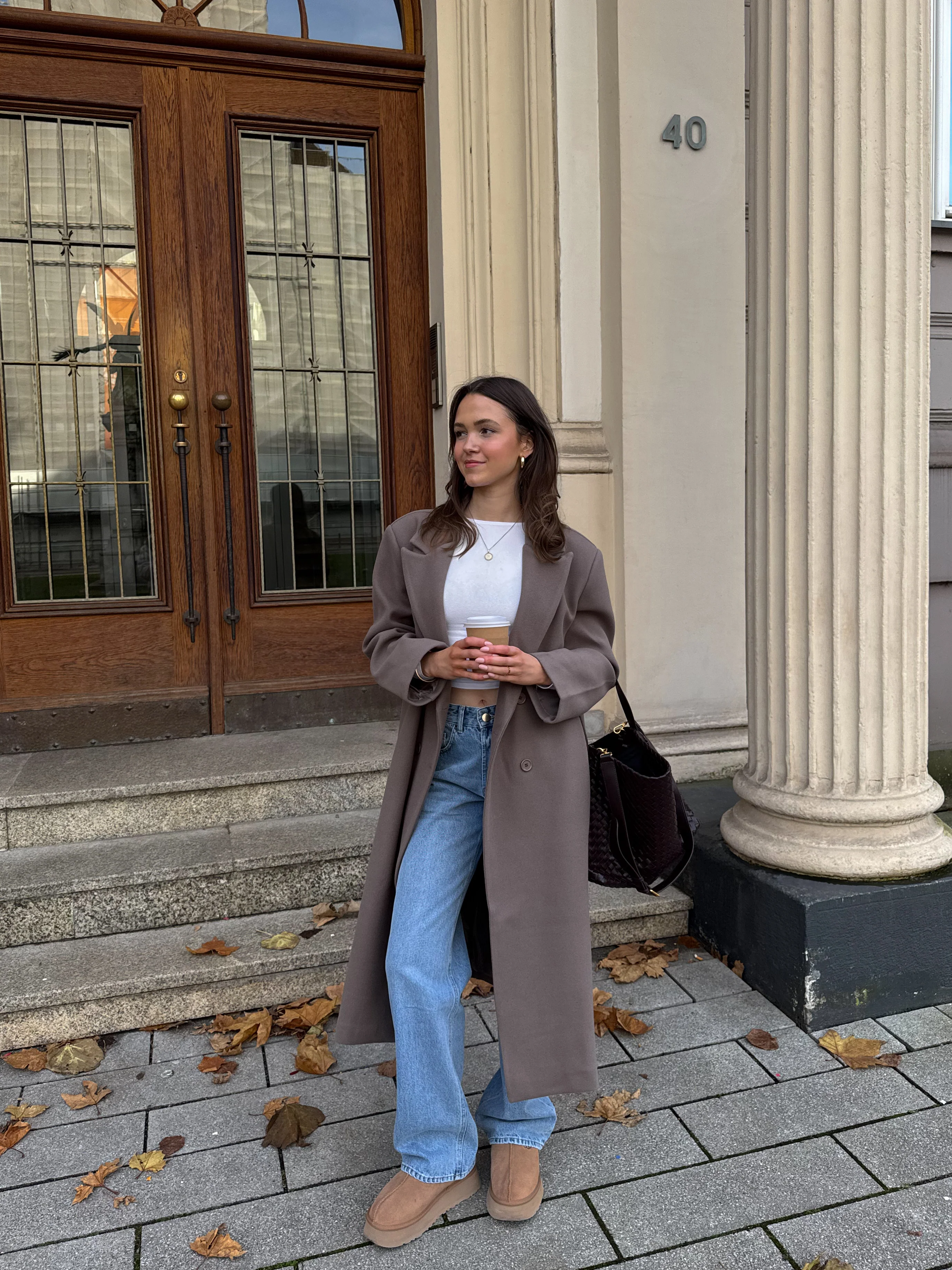 Alva oversized frakke - Taupe - Image 9
