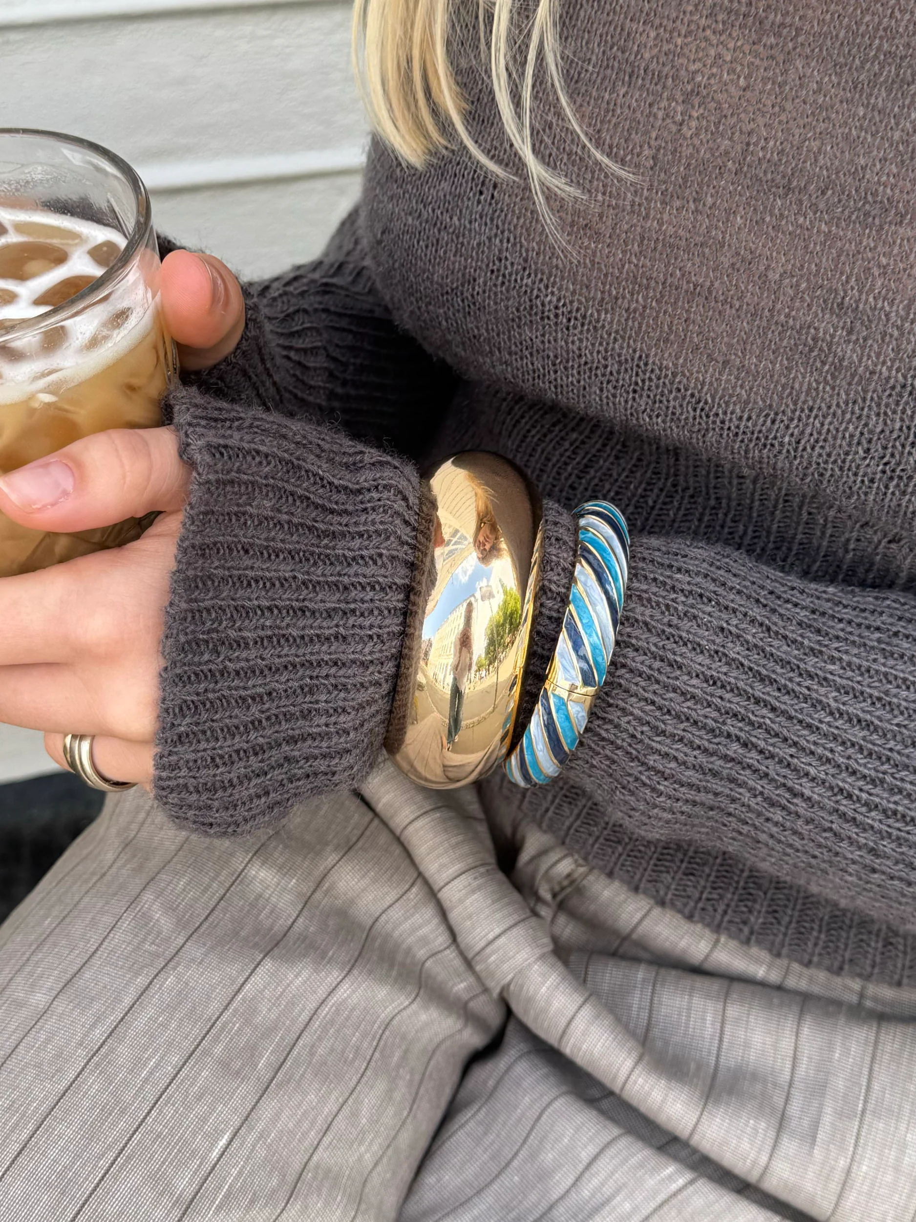 Eivora armbĂĄnd med striber - BlĂĄ nuancer/guld - Image 5