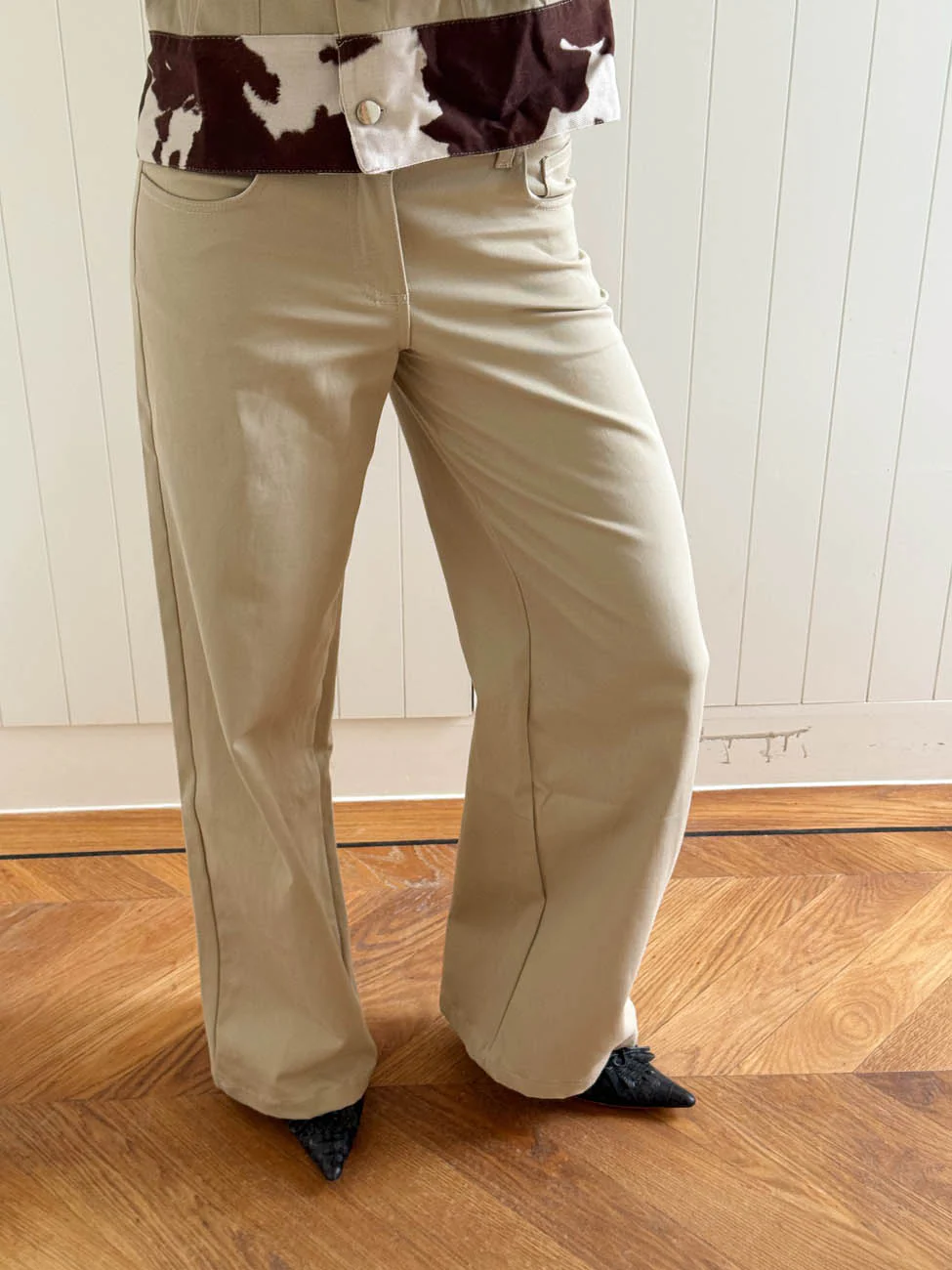Scandivv jeans med koprint - Beige - Image 7