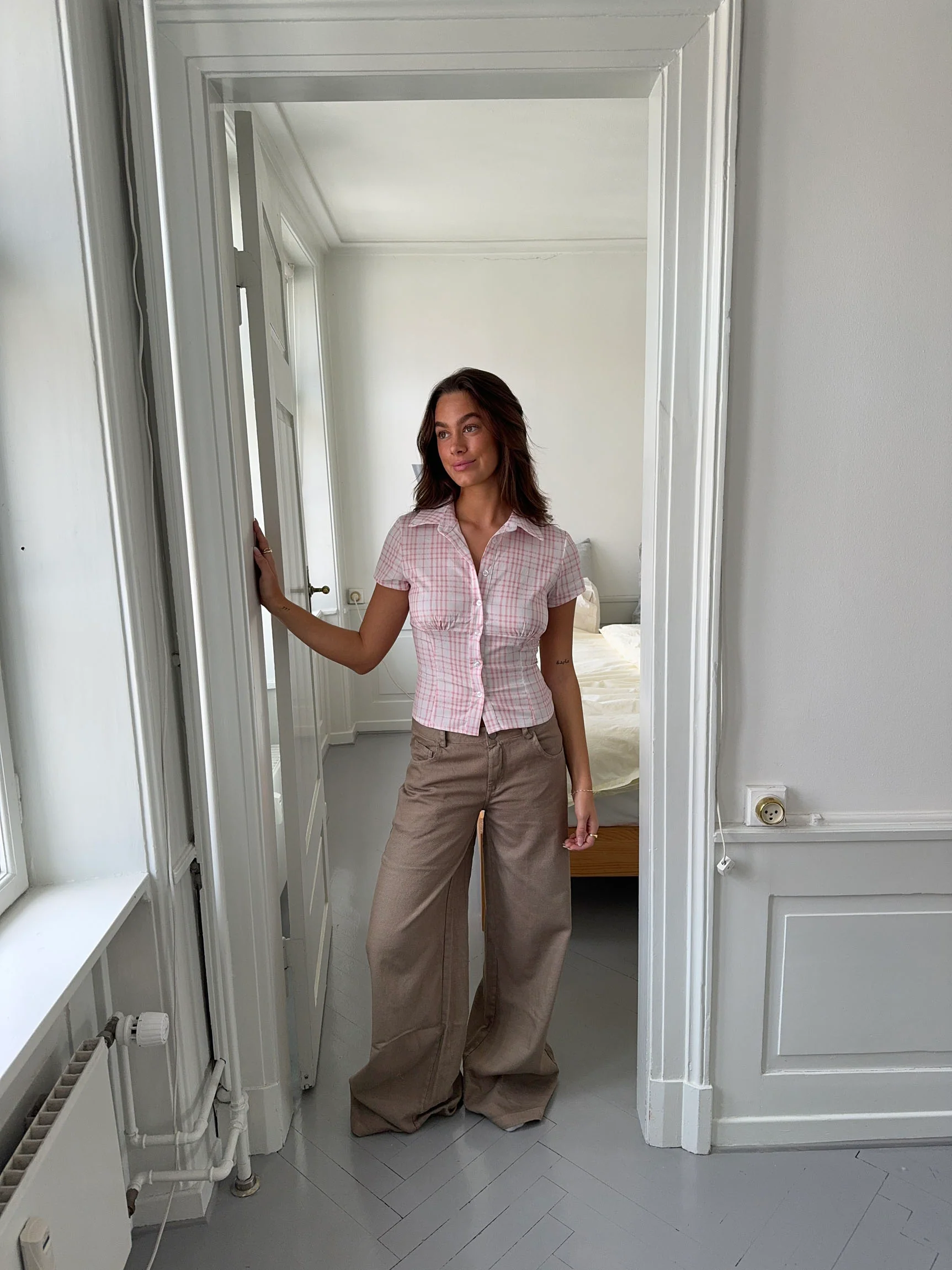 Selia lavtaljede jeans - Taupe - Image 6