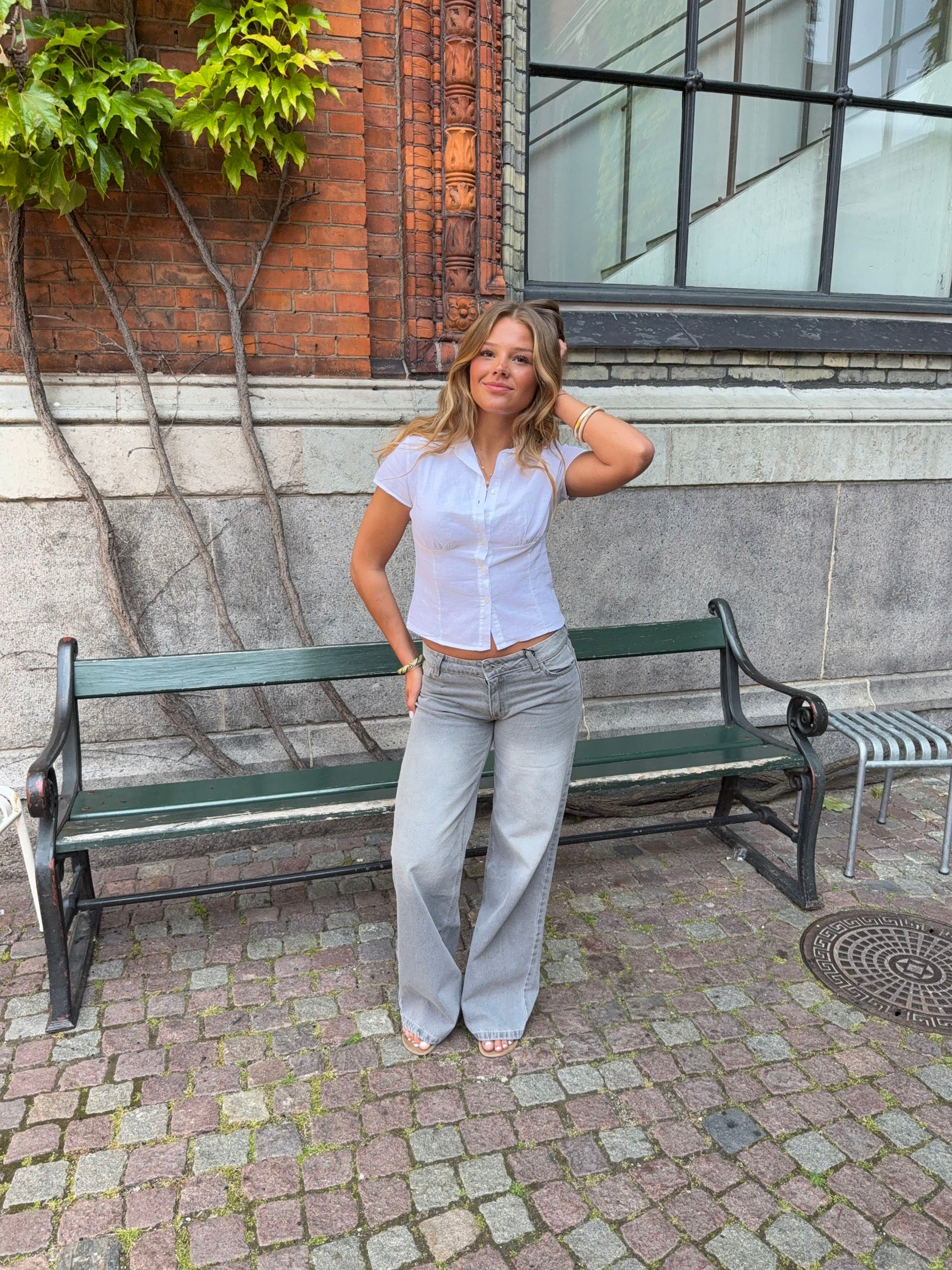 Ranya lavtaljede jeans - Lys grå - Image 10