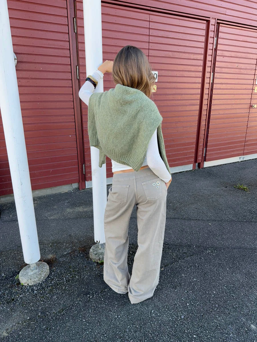 Tanija jeans med ringdetaljer - Beige - Image 4