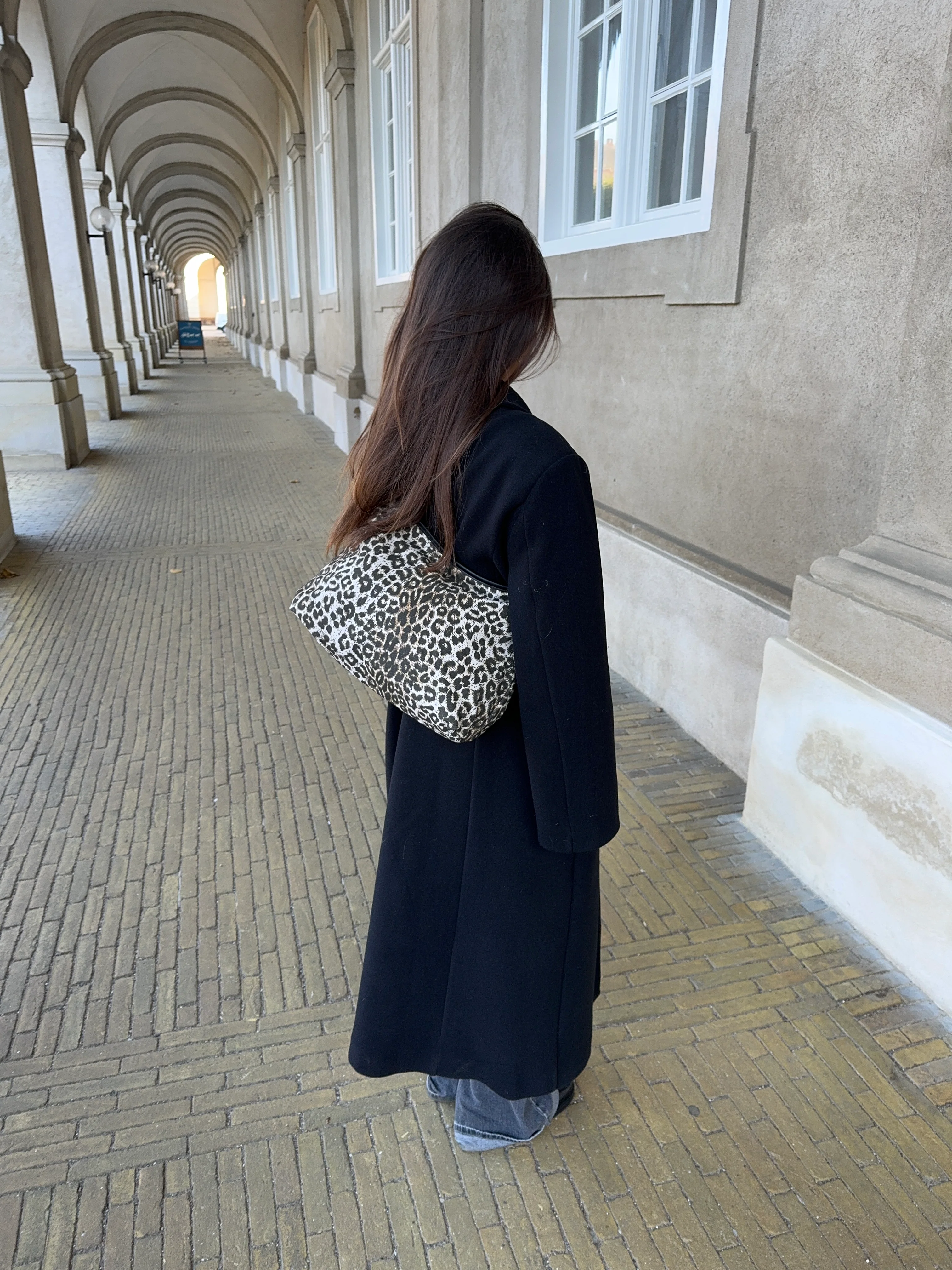 Singapore taske - Leopard - Image 4