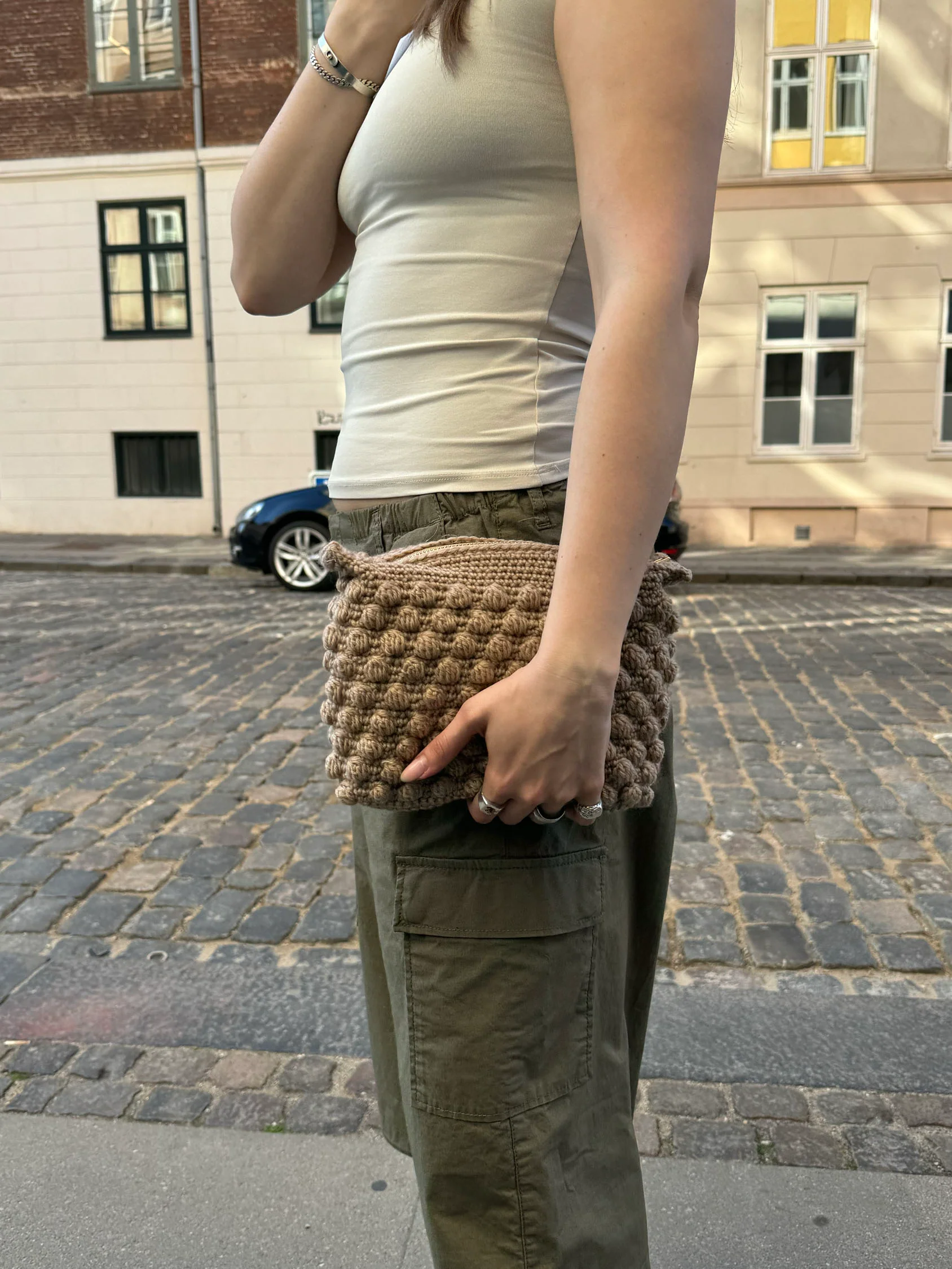 Hæklet clutch - Beige - Image 4