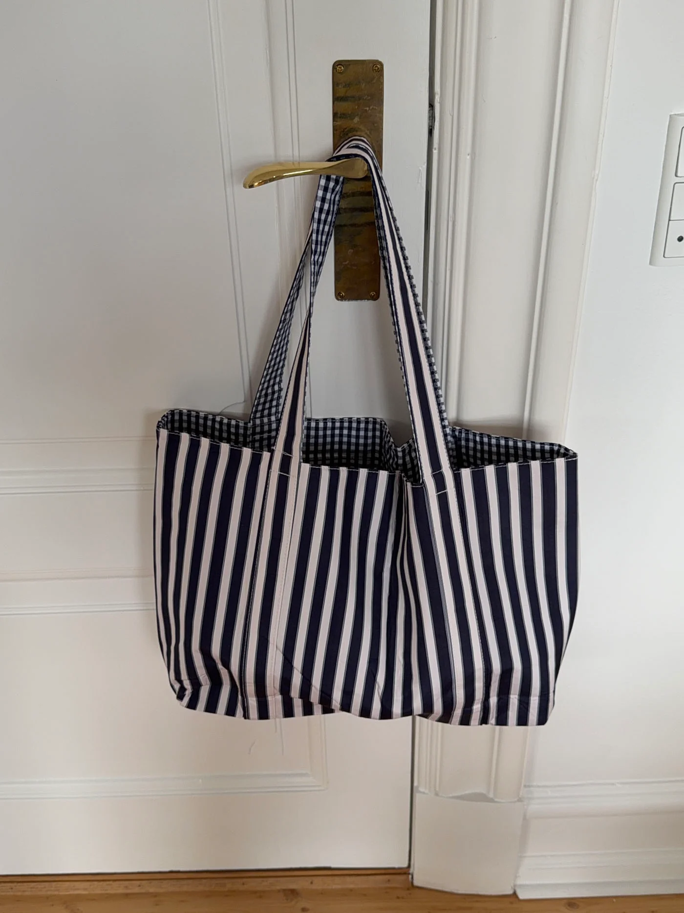 Honey net med striber - Navy/hvid - Image 4