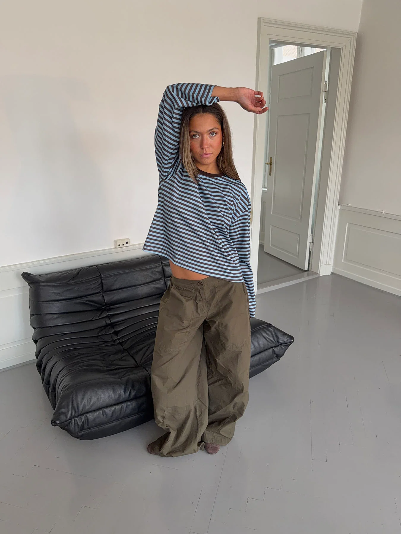 Lura bluse med striber - Blå/brun - Image 8