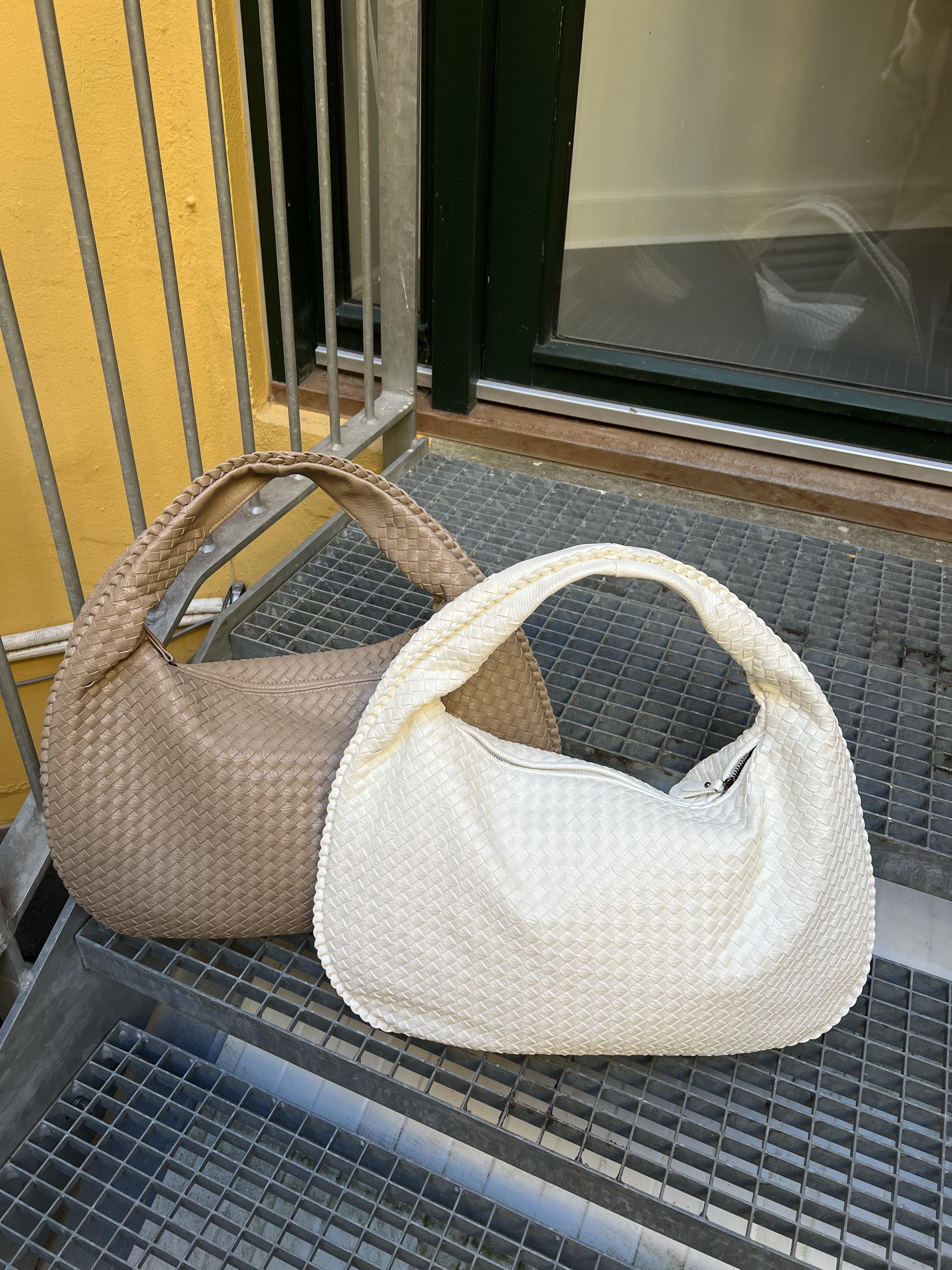 Musthave taske - Mørk Beige - Image 6