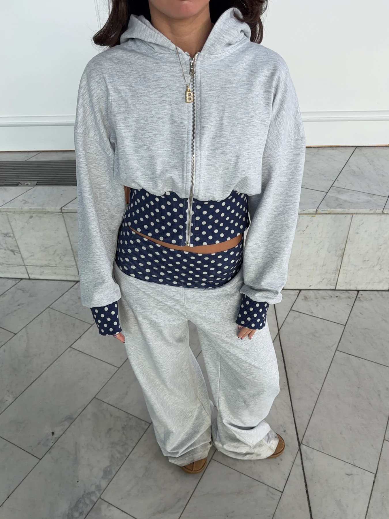 May hoodie med polkaprikker - Grå/navy/hvid - Image 12