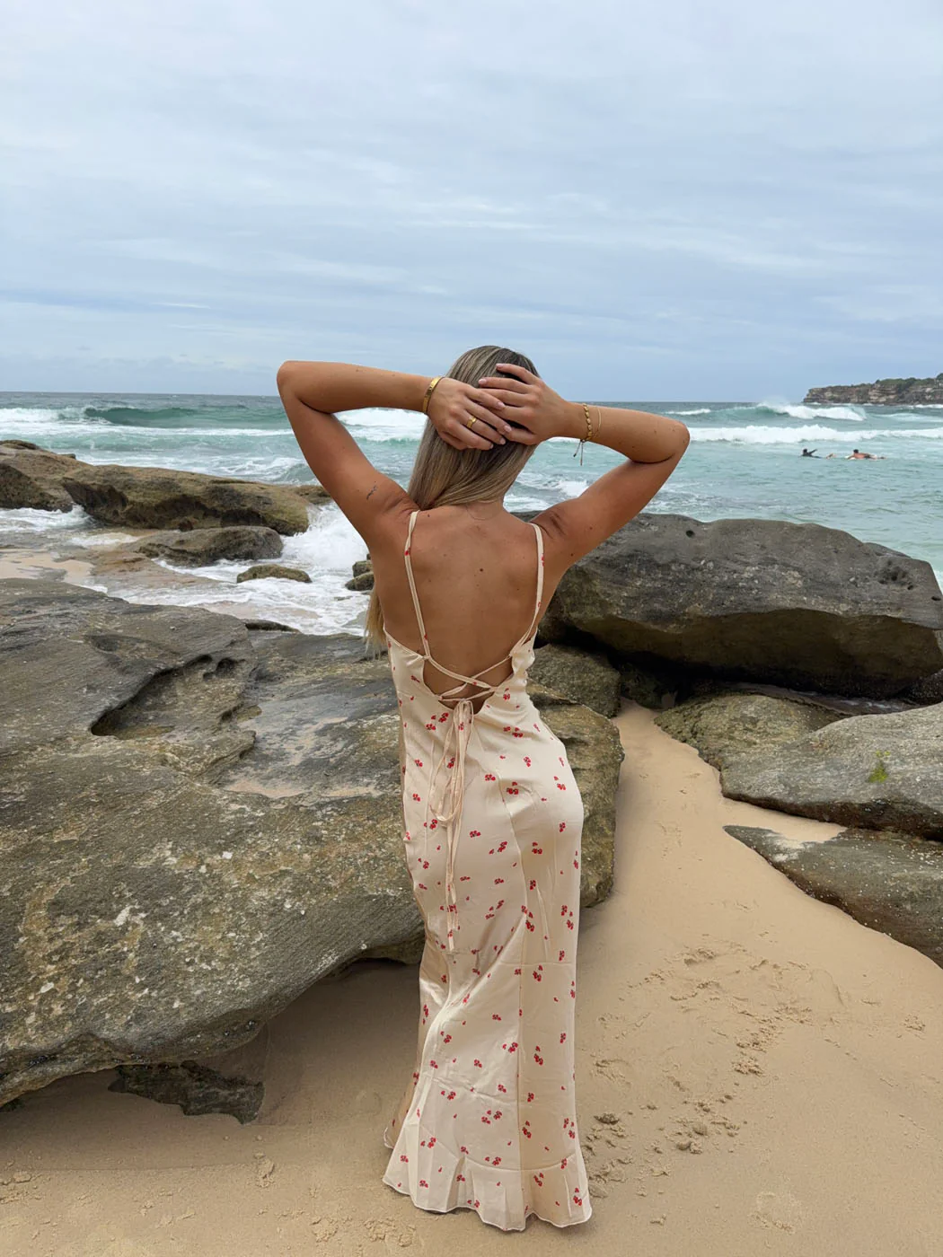 Juliana satinkjole - Guld - Image 7