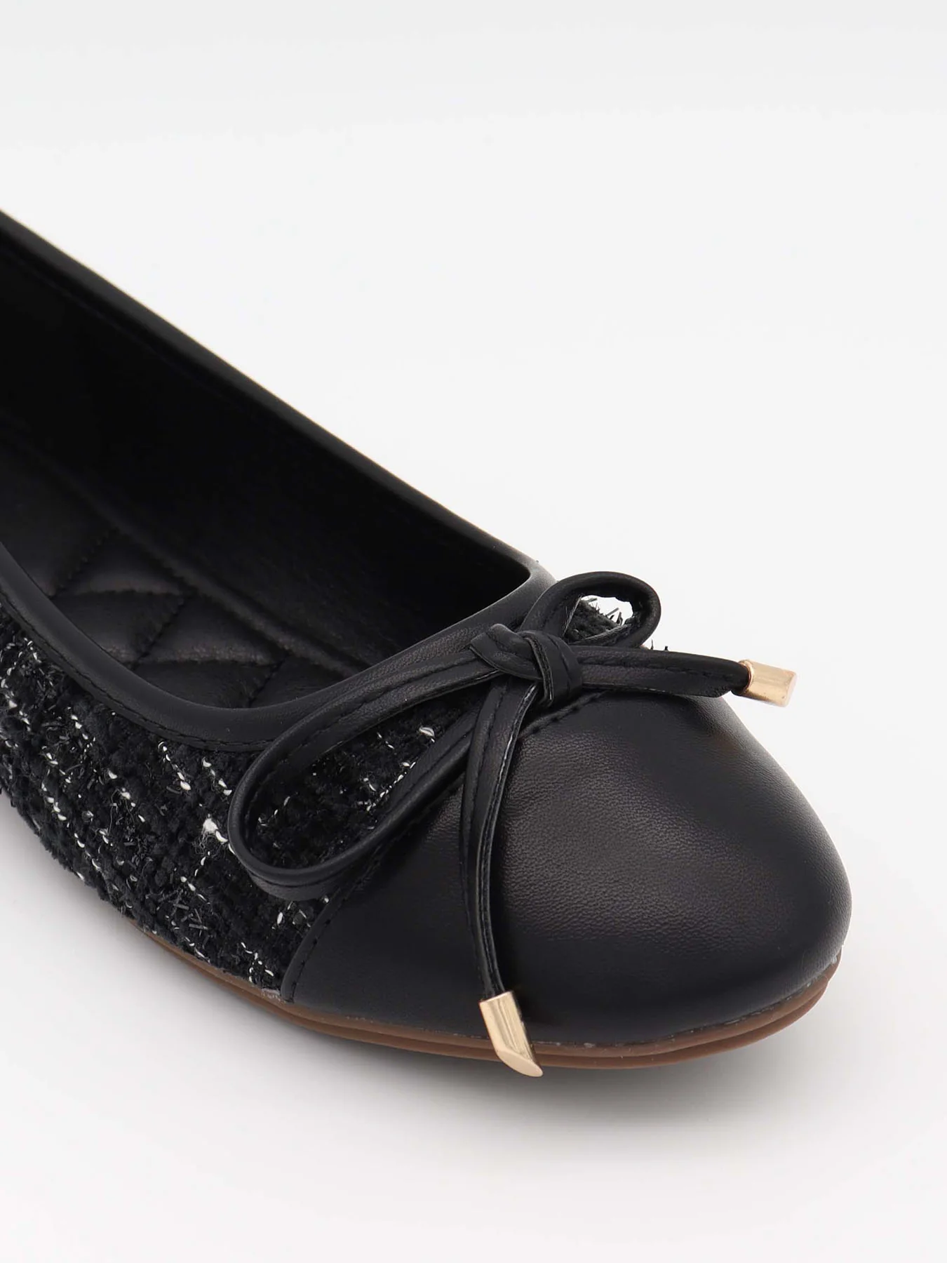 Cetinje ballerina sko med skøjfe - Sort - Image 7