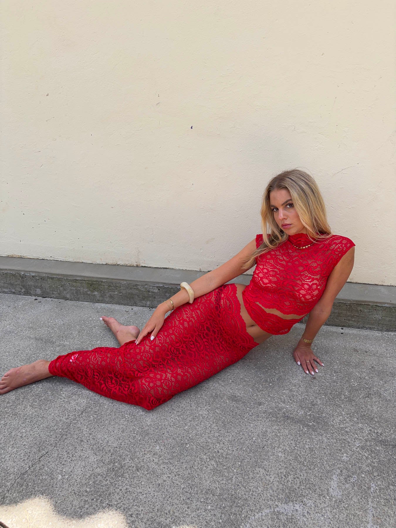 Marisol nederdel i blonde - Rød - Image 16