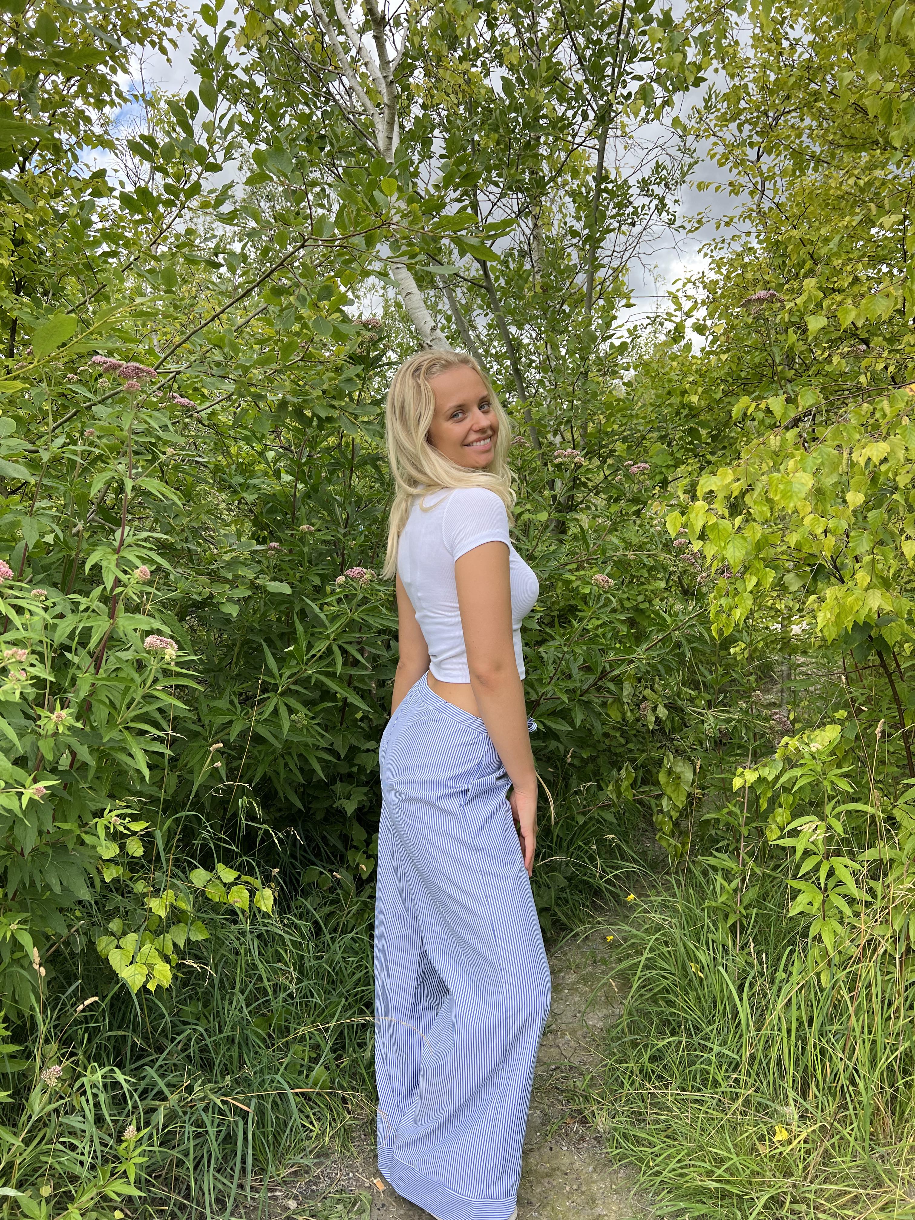 Adina lavtaljede bukser med striber - Blå - Image 20