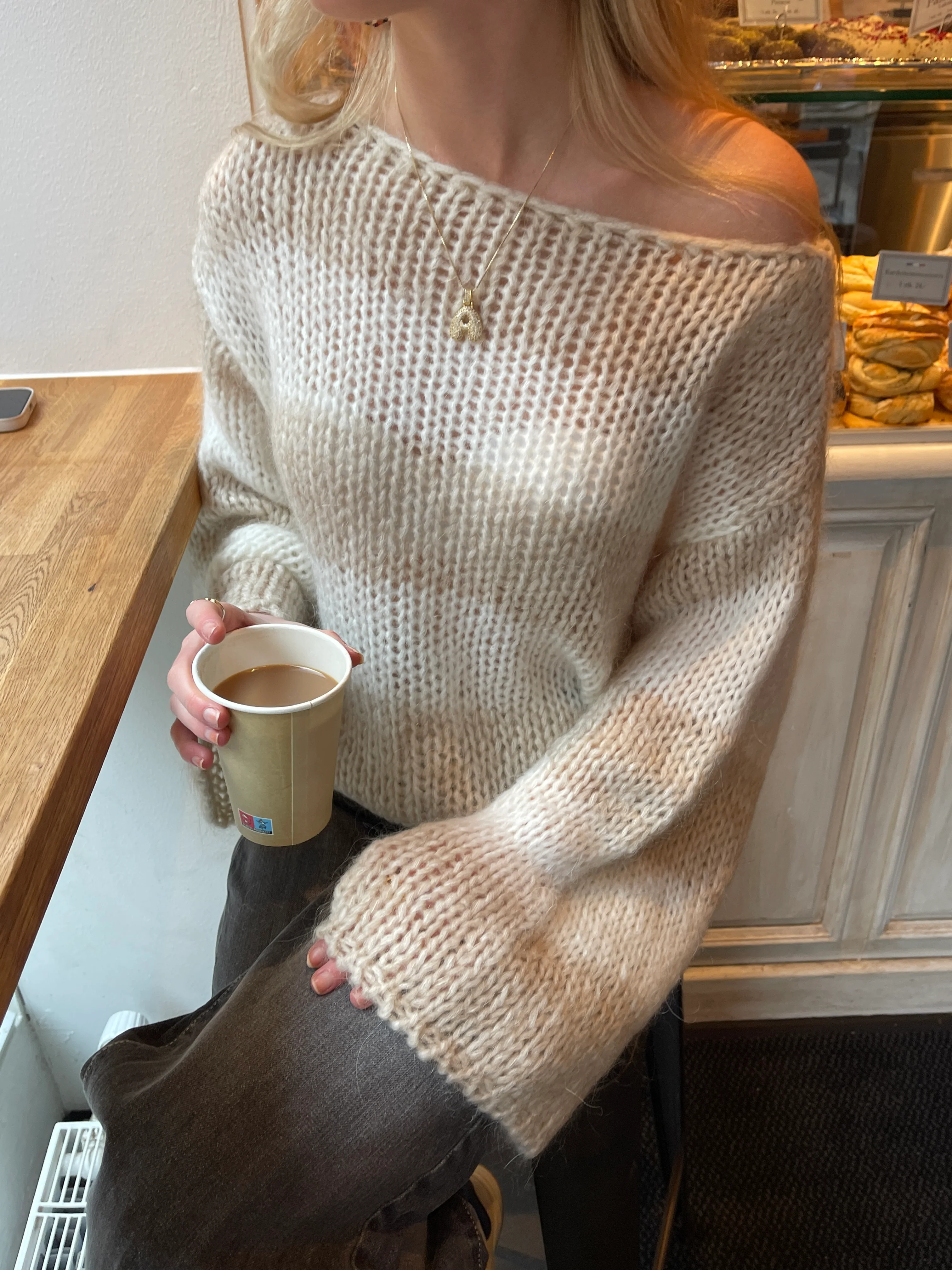 Manda stribet strik - Beige/hvid - Image 5