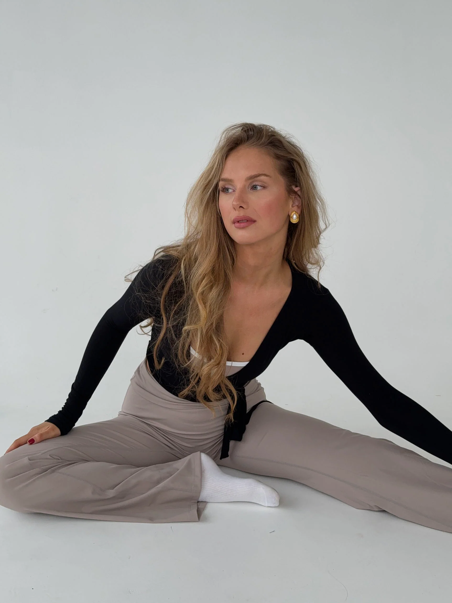 Motion wrap bluse - Jet Black - Image 3