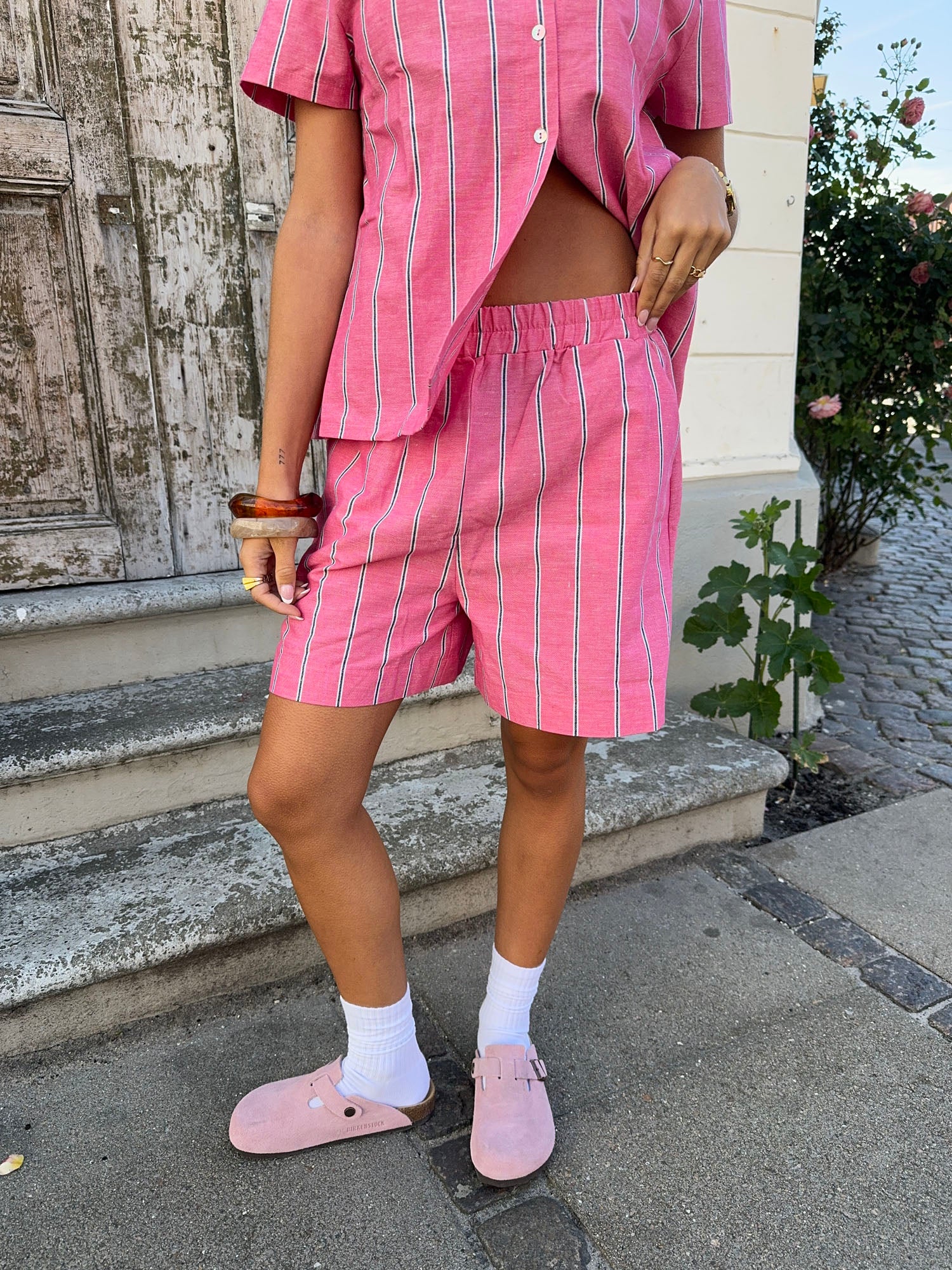 Lula shorts med striber - Pink/hvid/sort - Image 8
