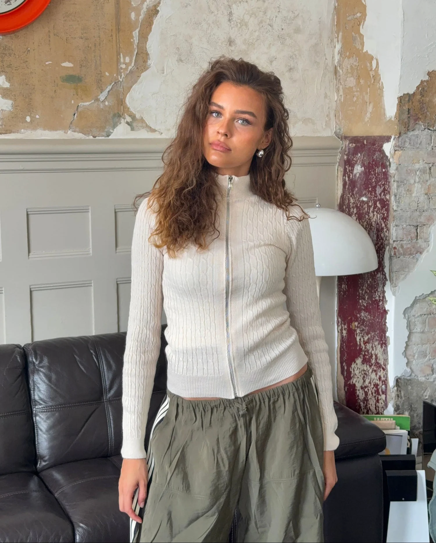 Carly kabelstrik med lynlĂĄs - Off white