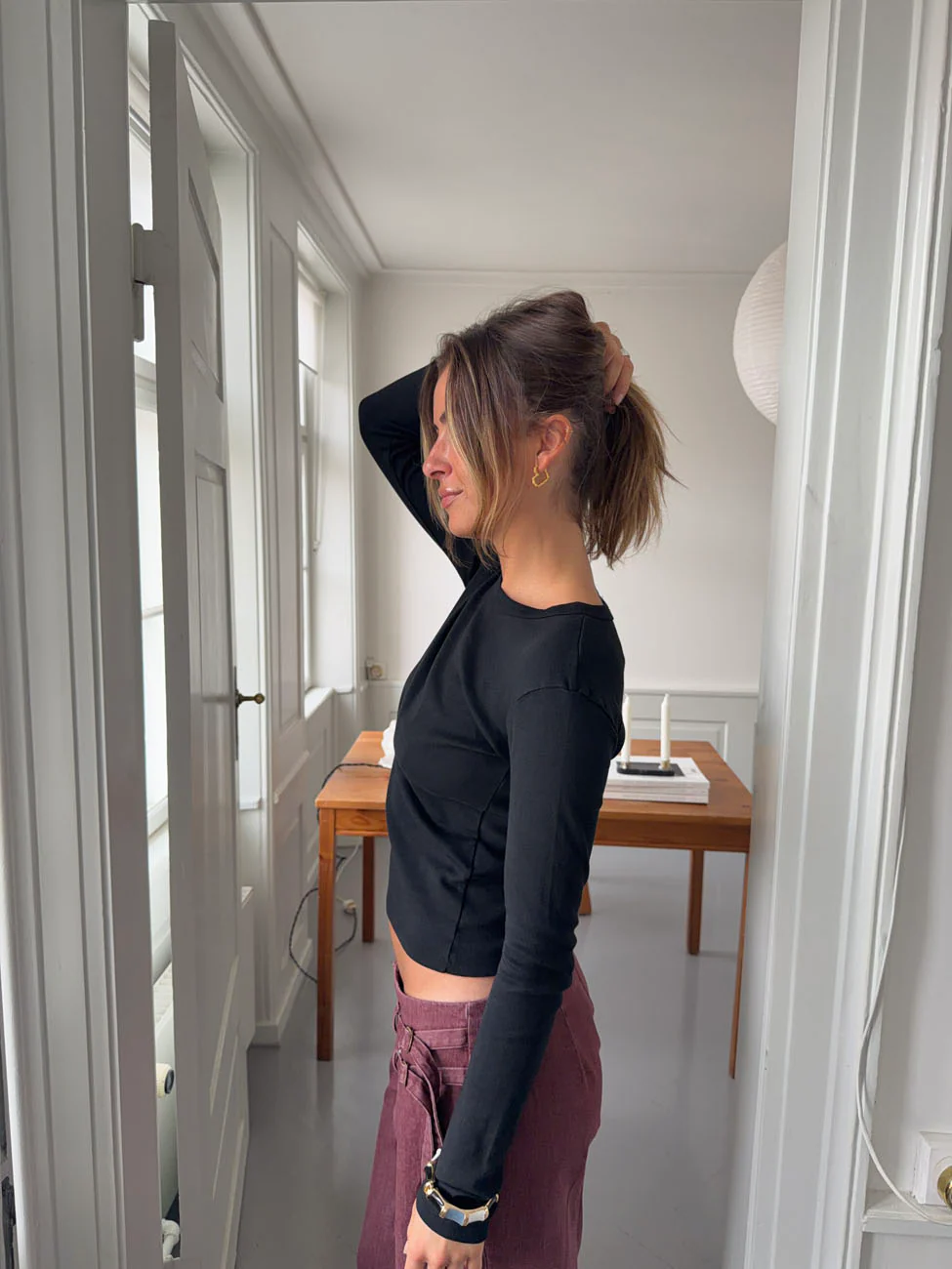 Roleo langærmet bluse - Sort - Image 5
