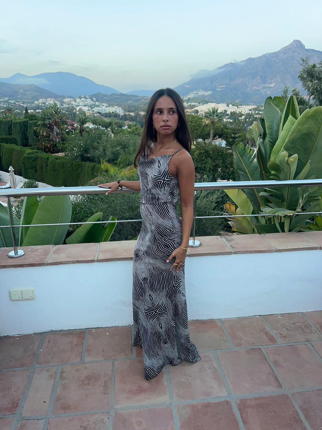 Susyla kjole i zebra print - Sort/hvid/grĂĄ - Image 7