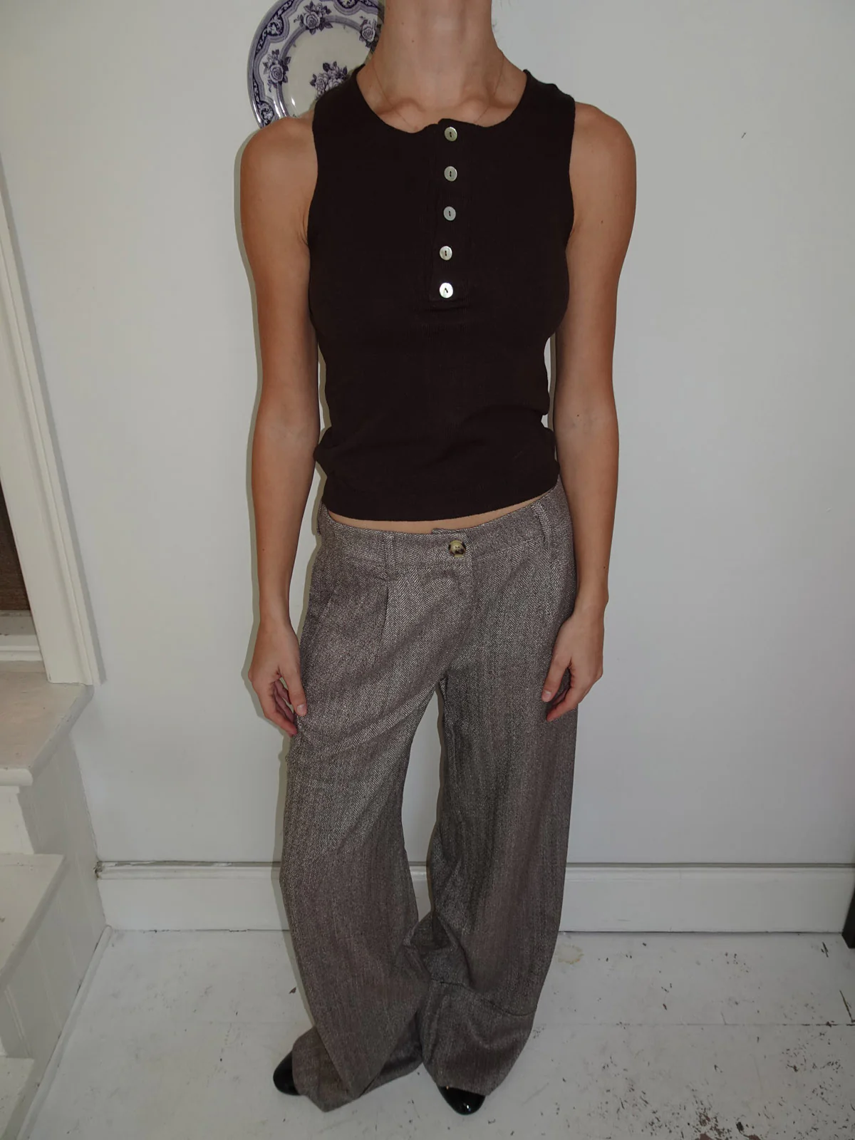 Dilly top med knapper - Brun