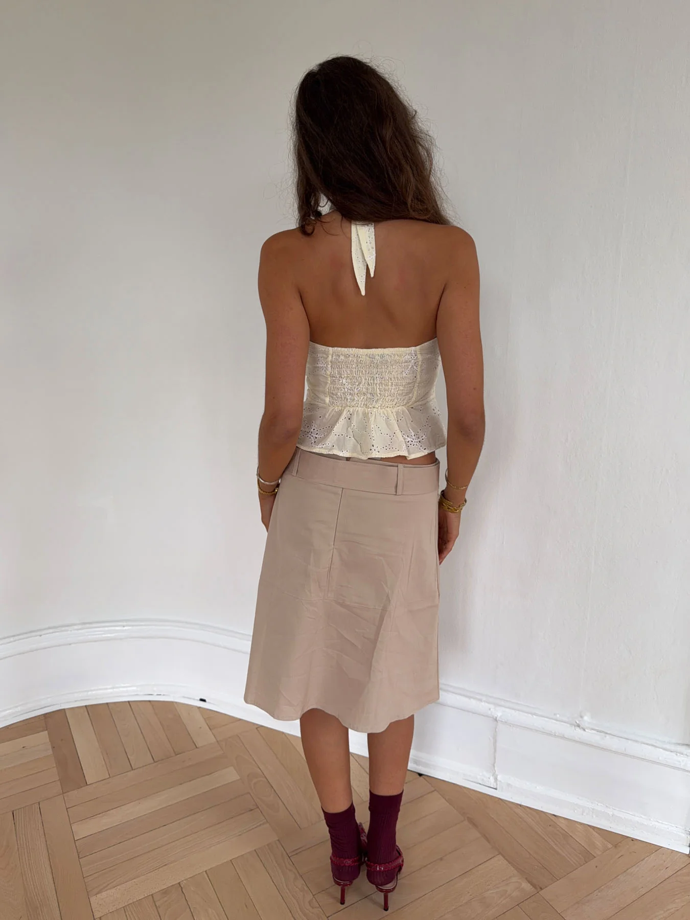 Aisha top i brodering - Lysegul - Image 13