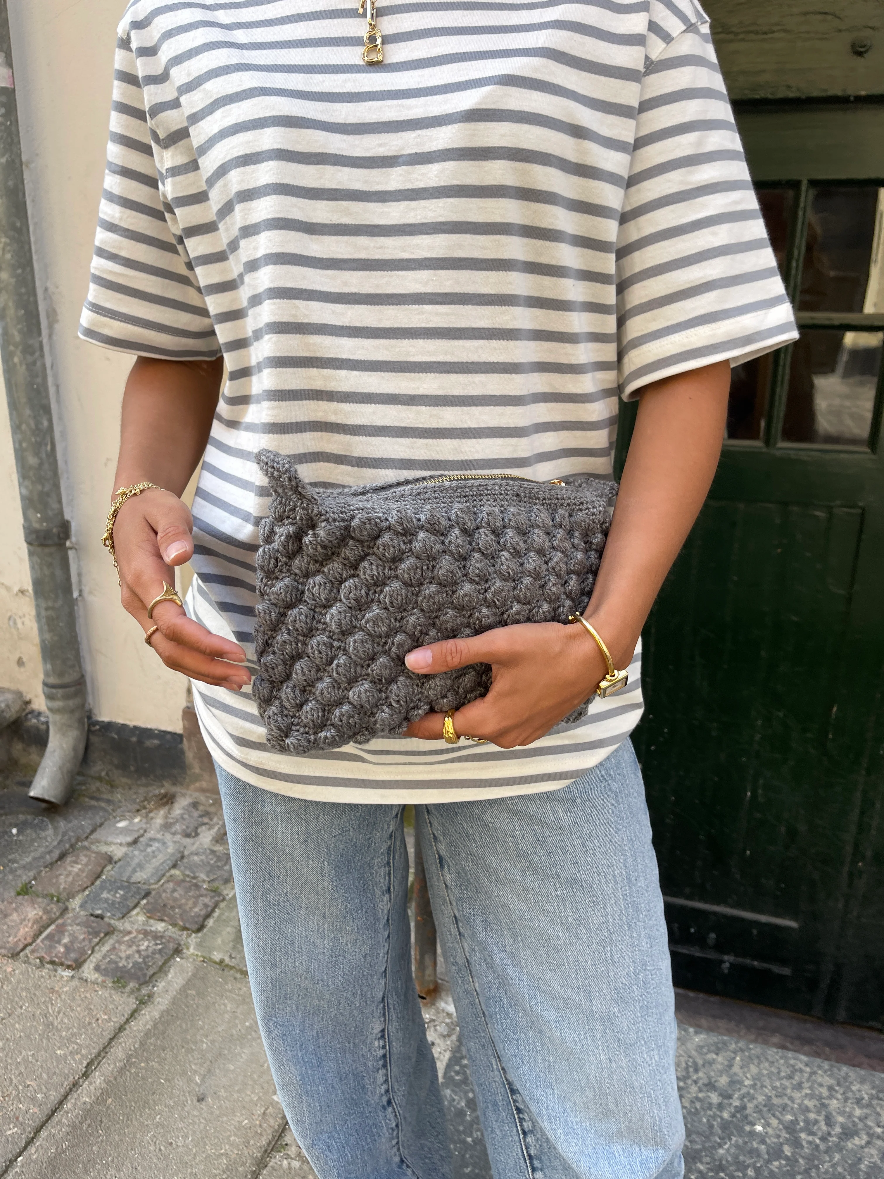 Hæklet clutch - Mørk grå - Image 3