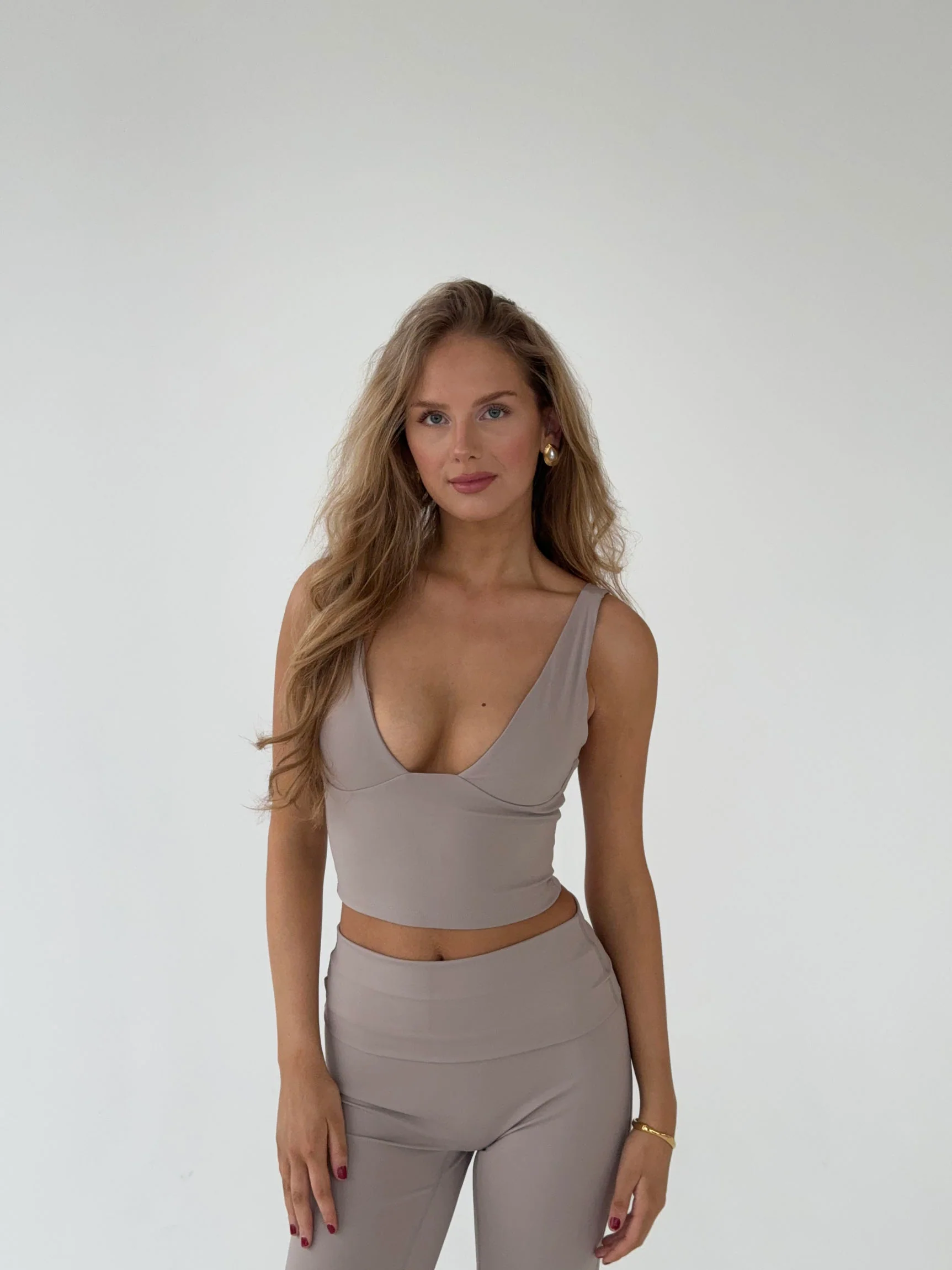 Ultimate v-neck top - Ash - Image 18