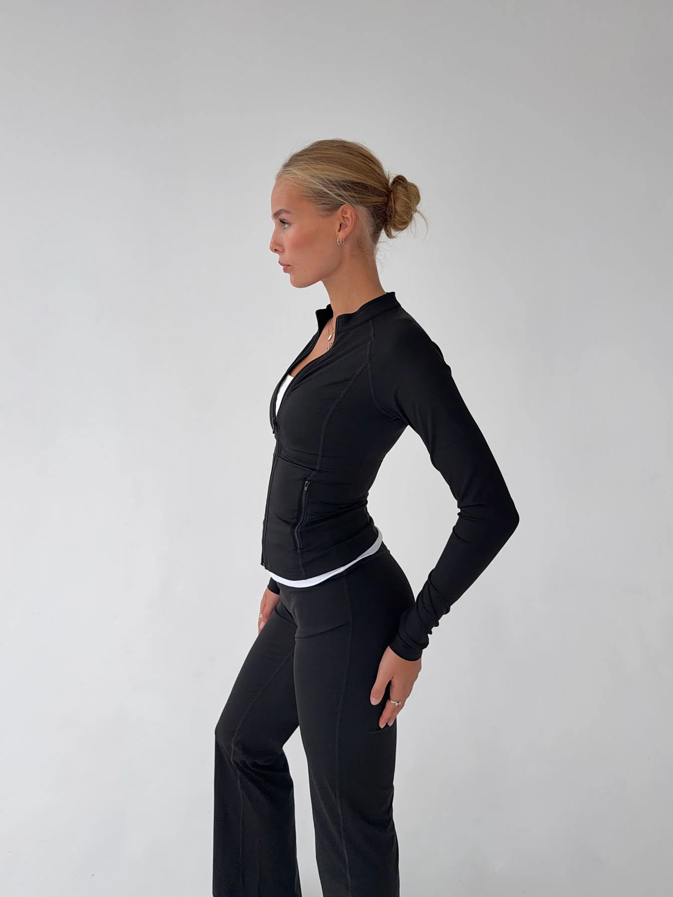 Essential zip up jakke - Jet black - Image 12